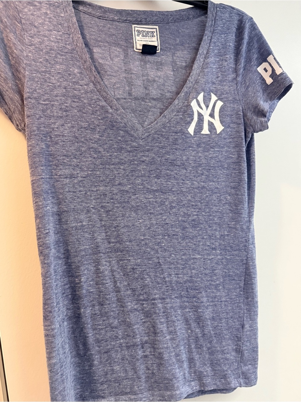 PINK Victoria's Secret Gray Heather t-Shirt